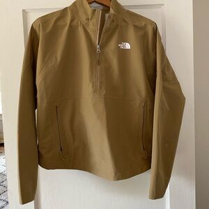 Women’s North Face pull over rain jacket